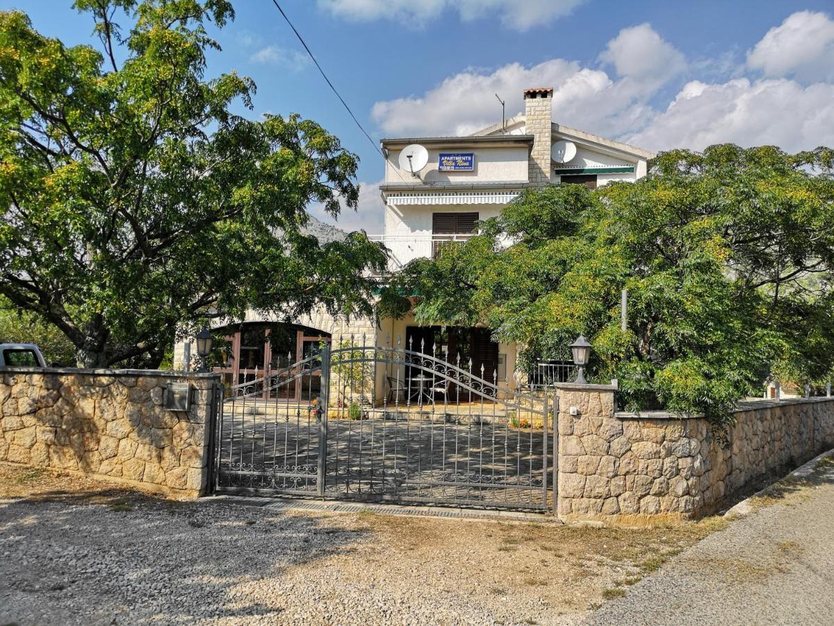 Villa Nina Seline ภายนอก รูปภาพ